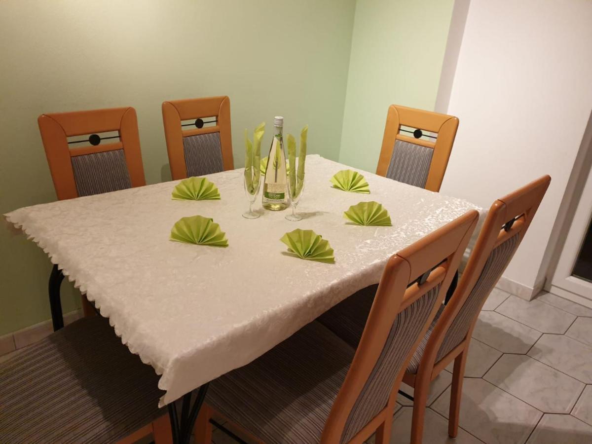 Apartment Euro As カッペル・グラーフェンハウゼン エクステリア 写真