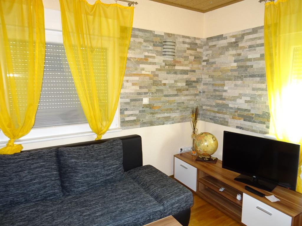 Apartment Euro As カッペル・グラーフェンハウゼン エクステリア 写真